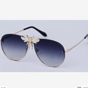 Fashion Modern Oversized Sunglasses For Women Men- Black
